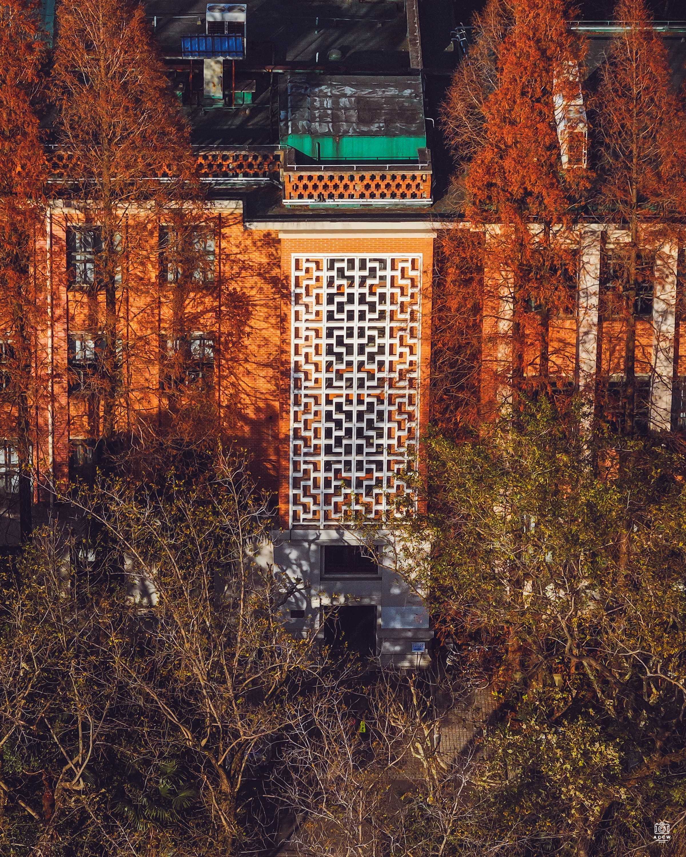 同济大学建筑群-南北楼 - 历史老房子封面图