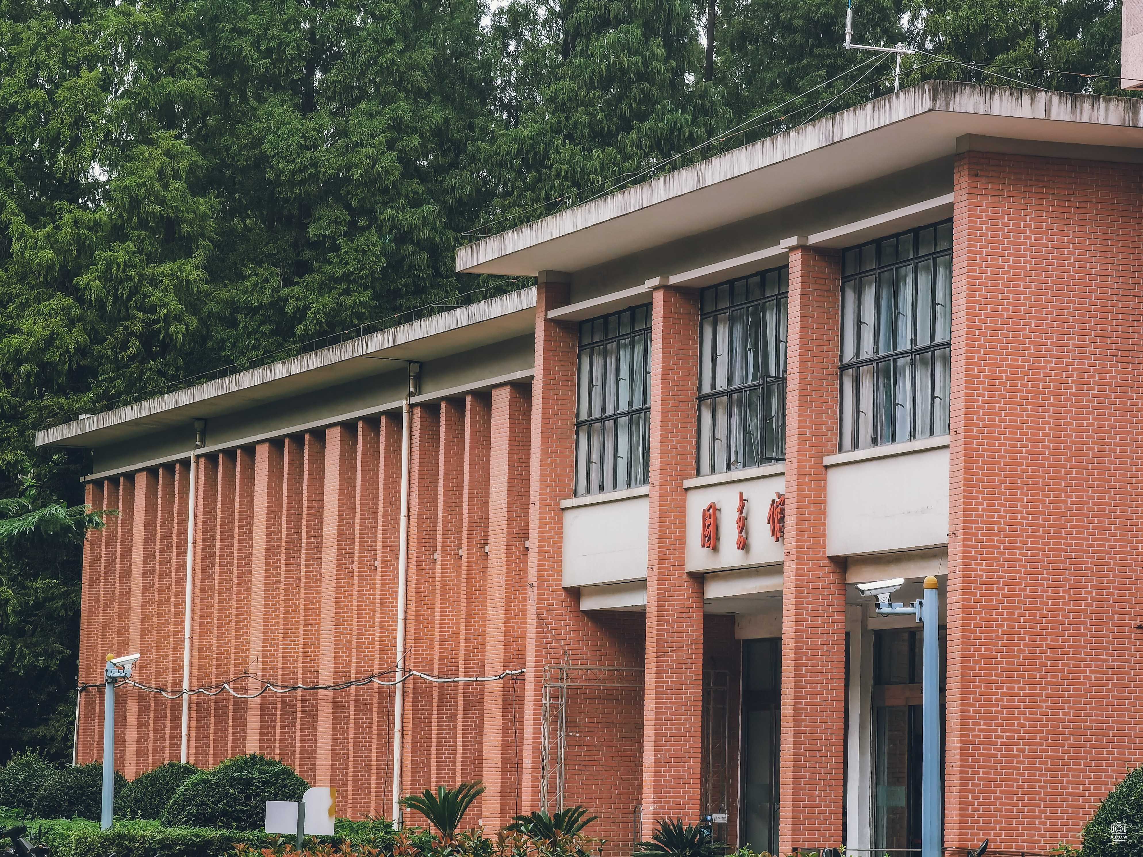 同济大学建筑群-图书馆（裙房） 图片6