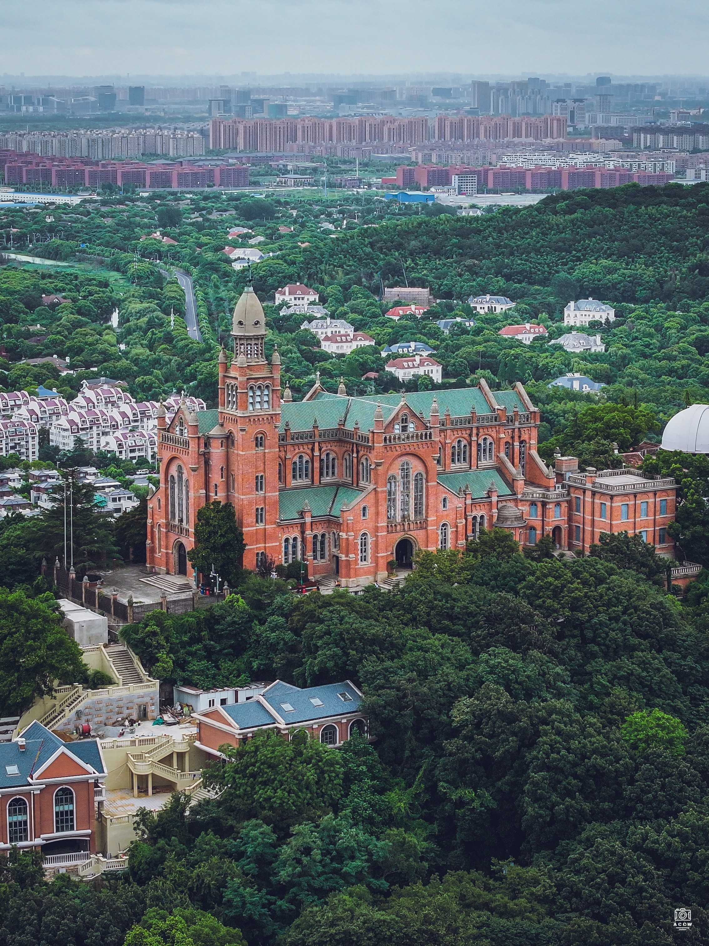 佘山天主教堂 - 历史老房子封面图