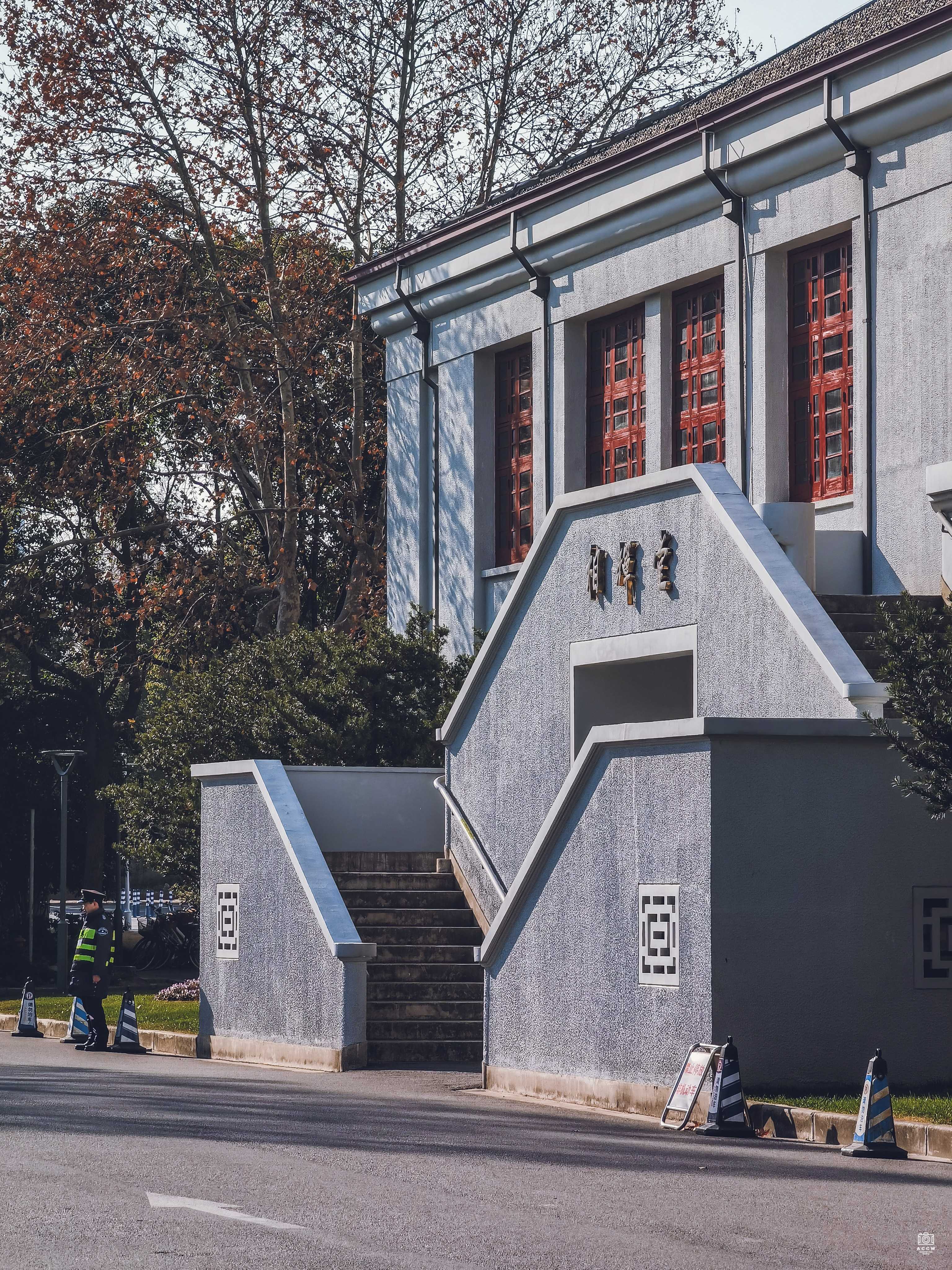 复旦大学历史建筑群-登辉堂 图片4