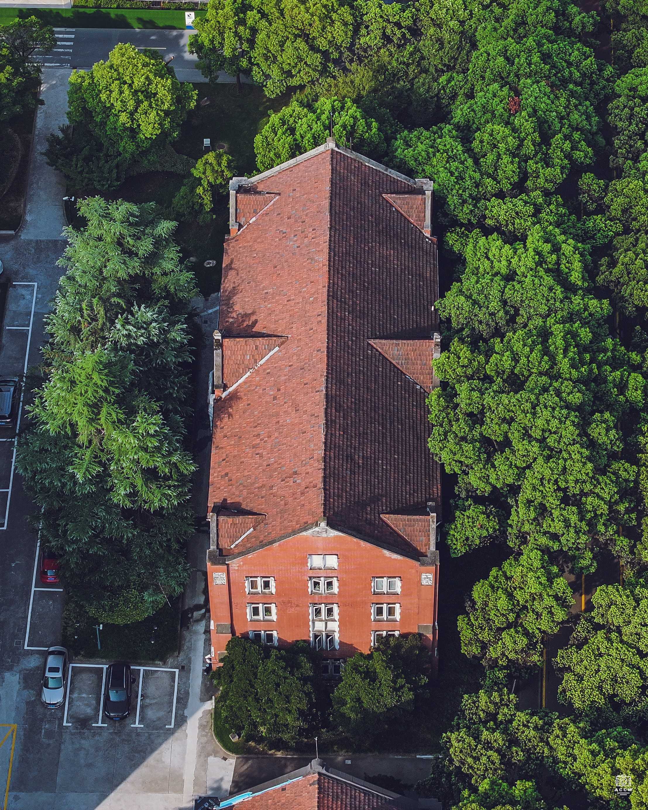 沪江大学-思雷堂 - 历史老房子封面图