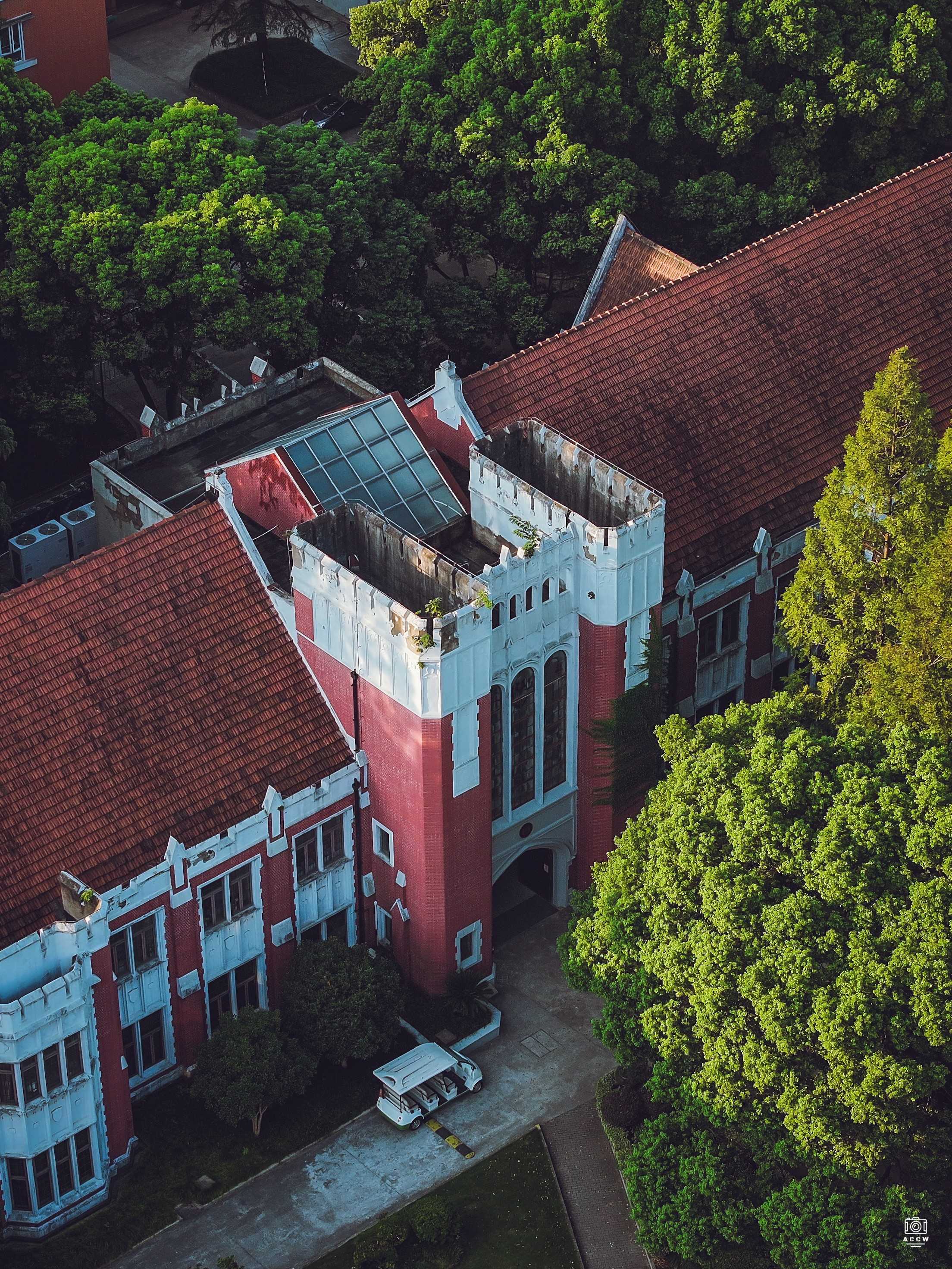 沪江大学-湛恩纪念图书馆 - 历史老房子封面图