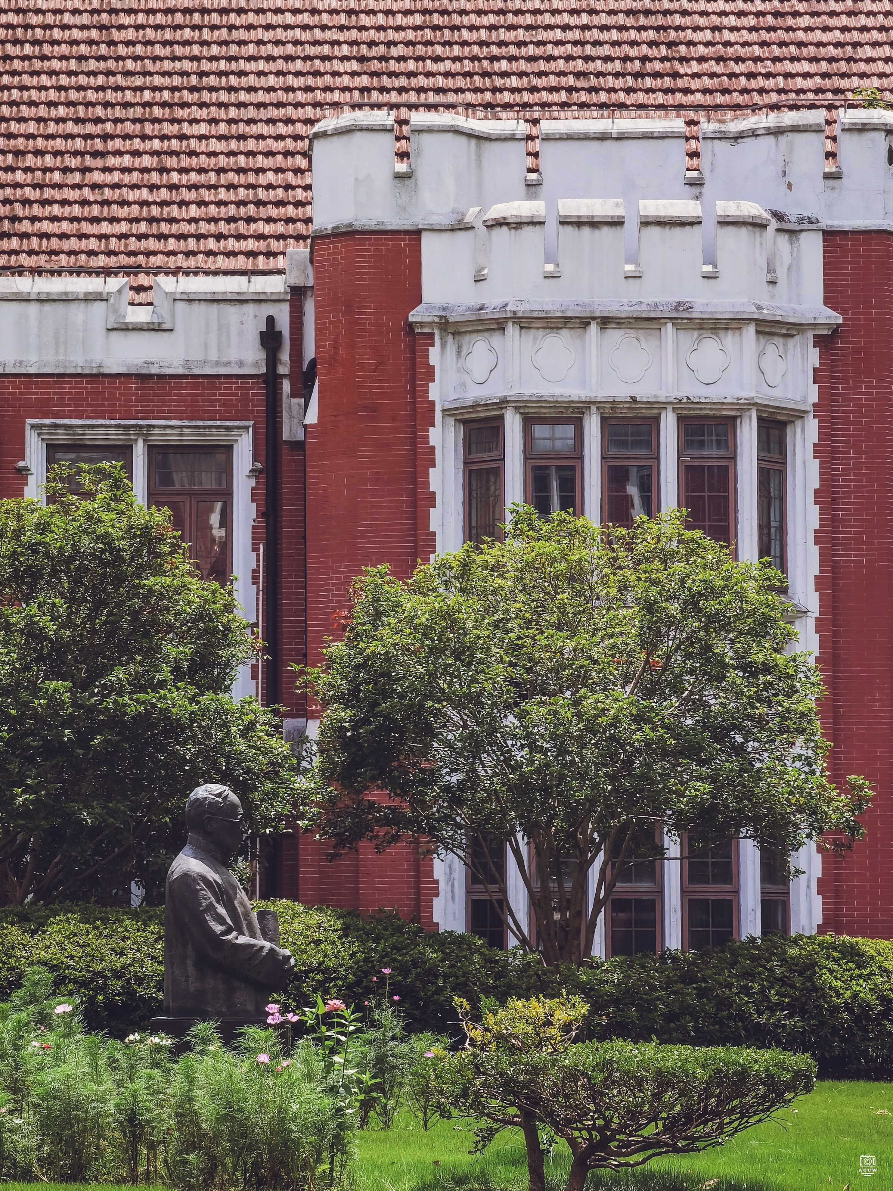 沪江大学-湛恩纪念图书馆 图片2