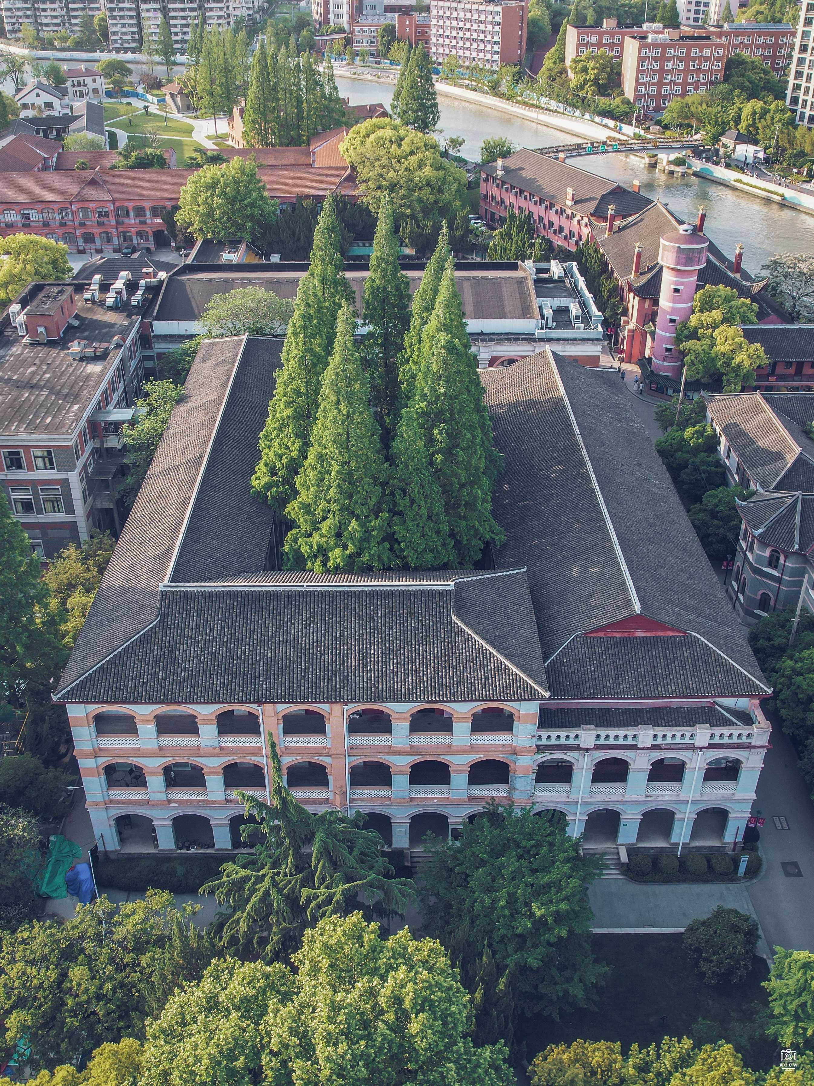 圣约翰大学-思颜堂 - 历史老房子封面图