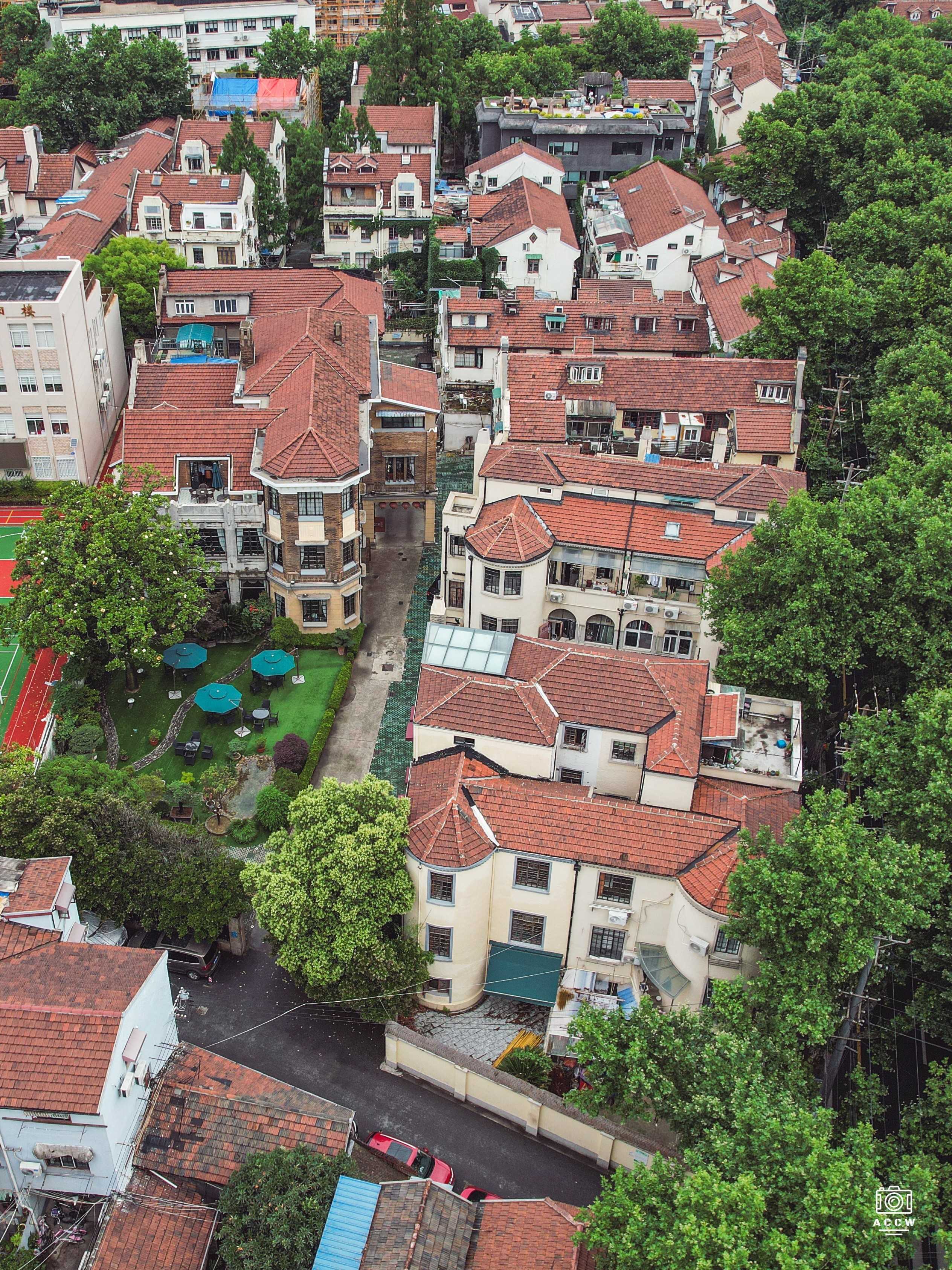 襄阳南路364-370号住宅 - 历史老房子封面图