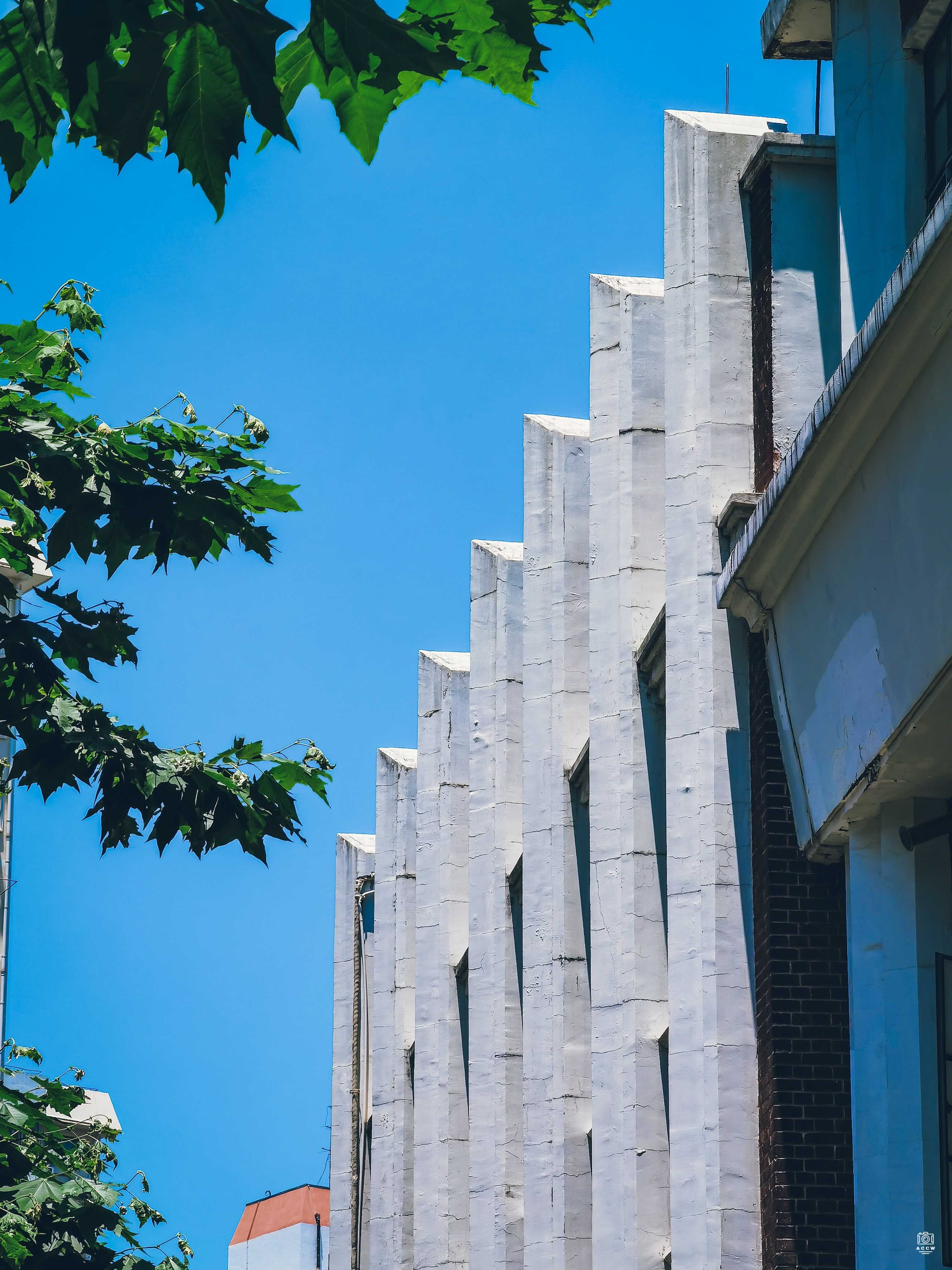交通大学-工程馆 图片4