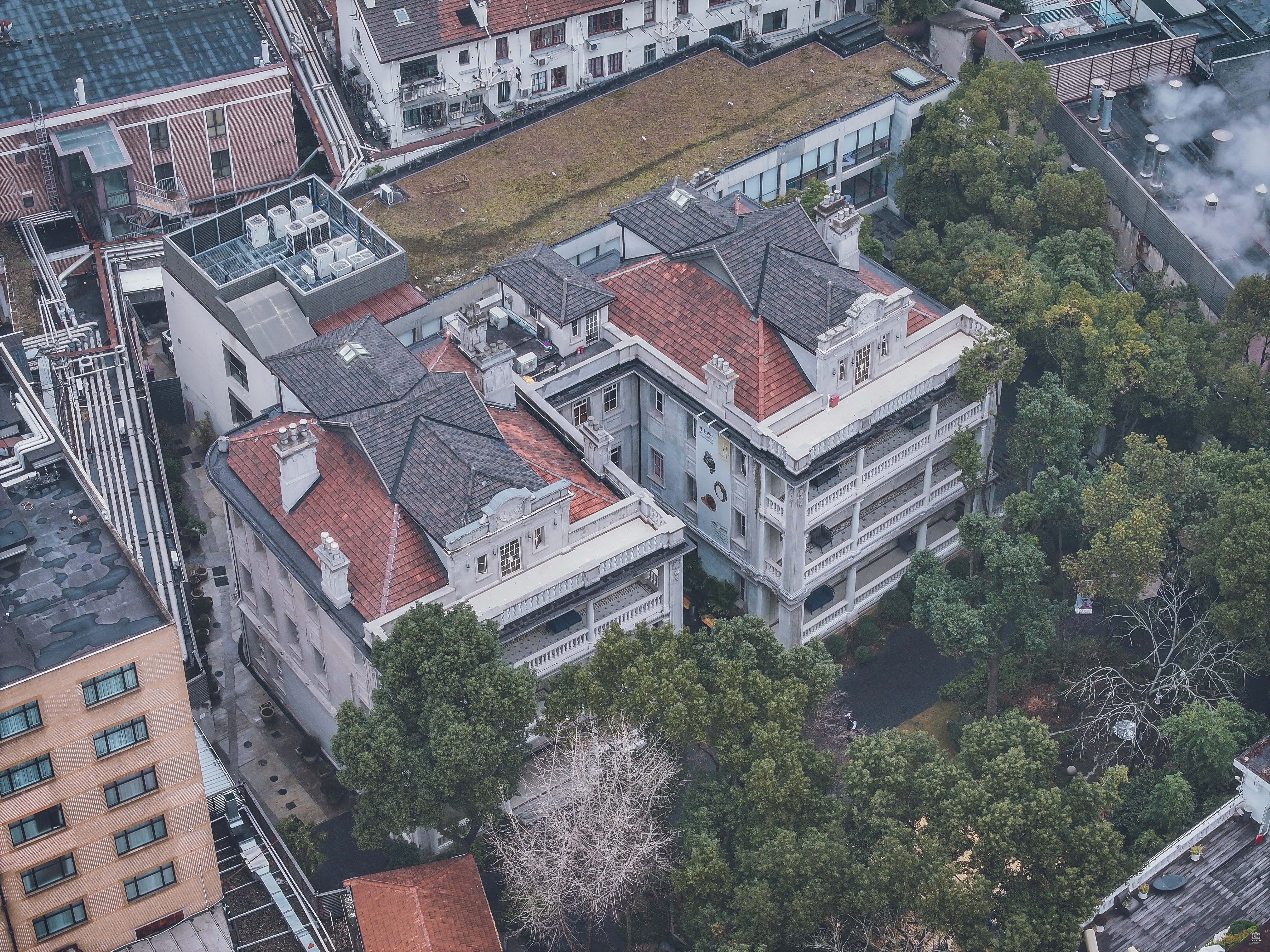 历峰双墅 - 历史老房子封面图