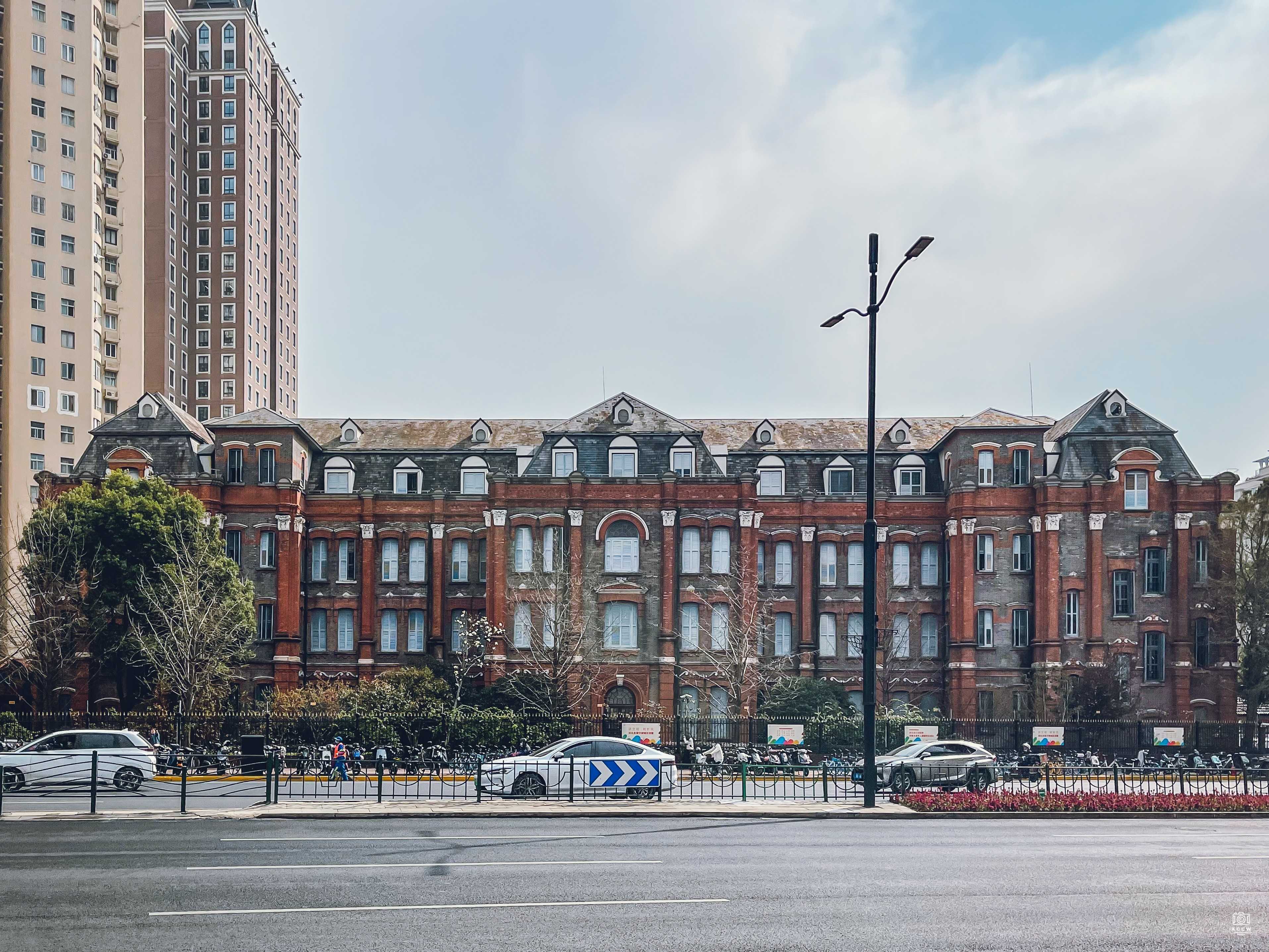 徐汇公学崇思楼 图片2