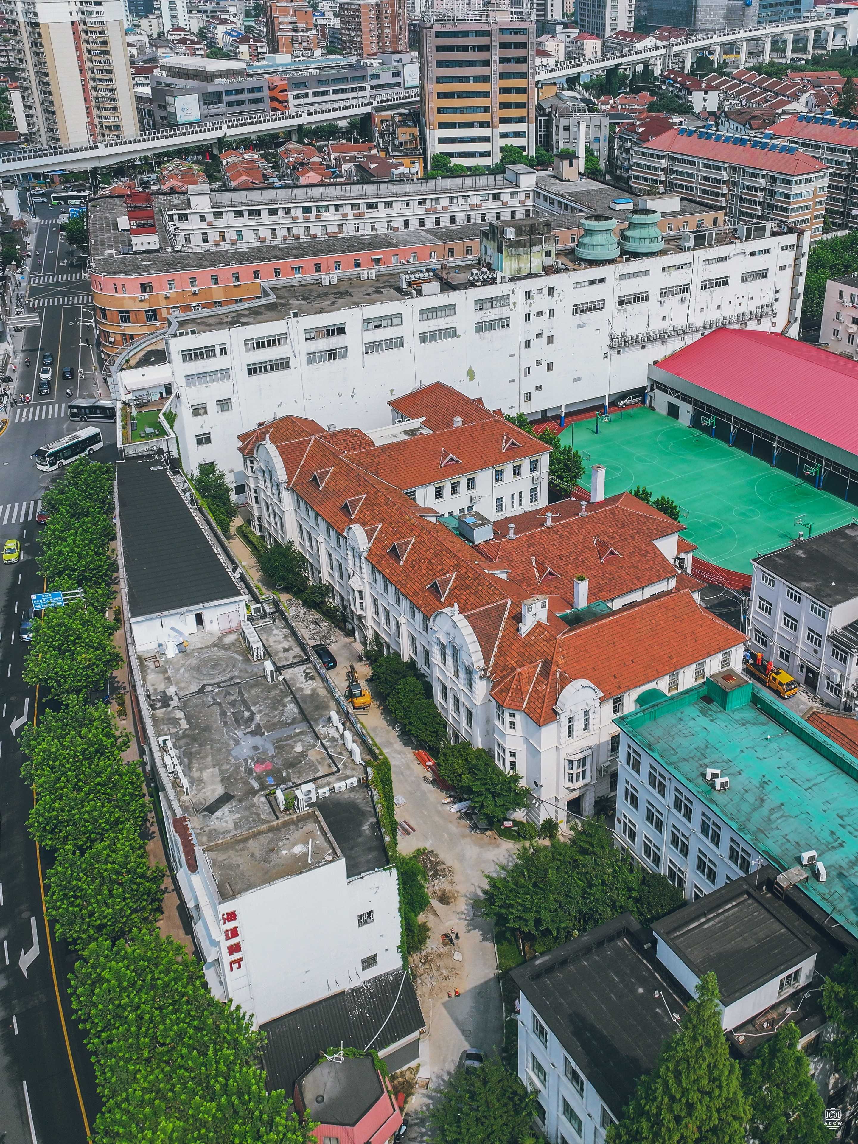 西童男校旧址 - 历史老房子封面图