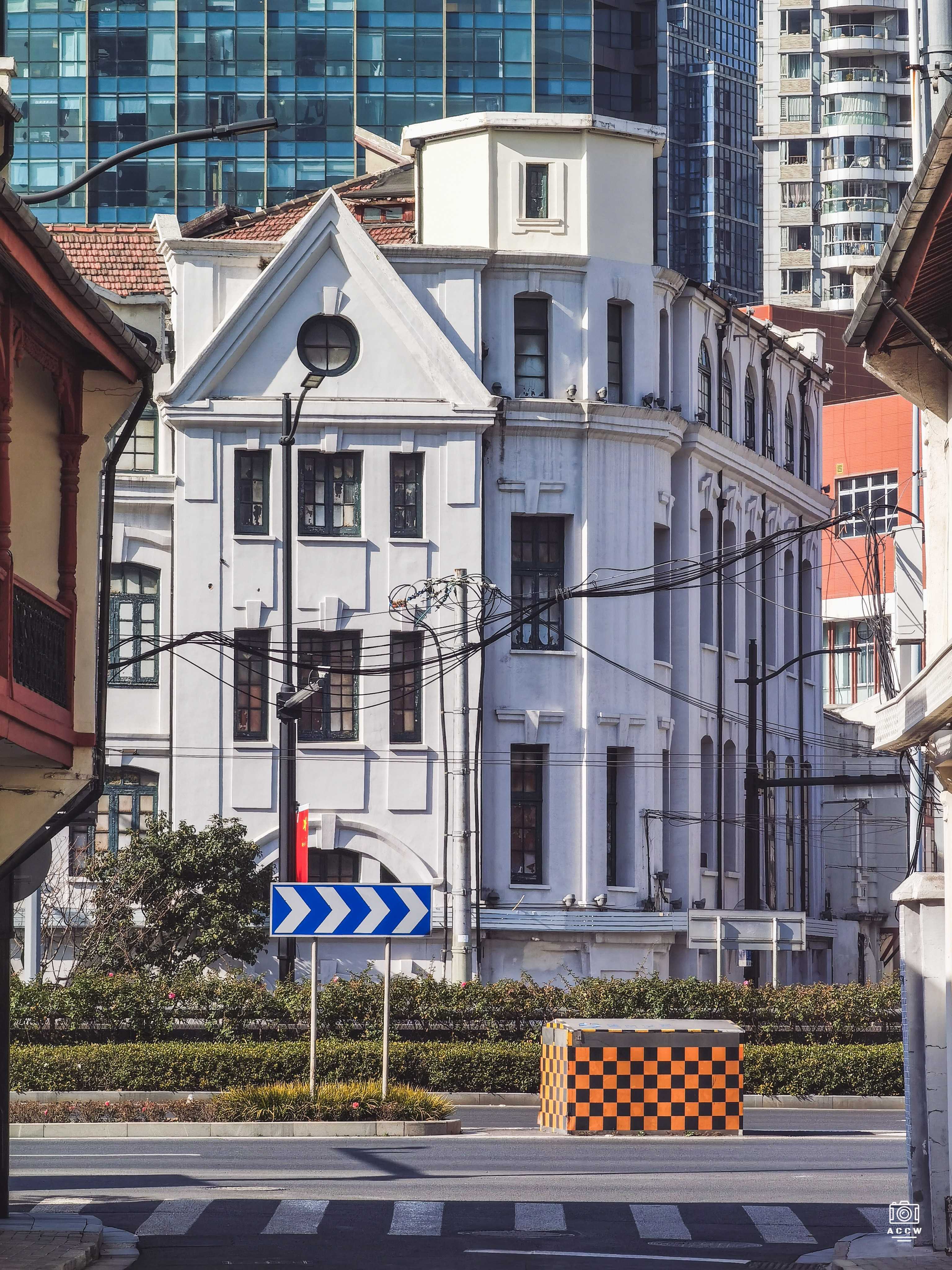 同仁医院 - 历史老房子封面图