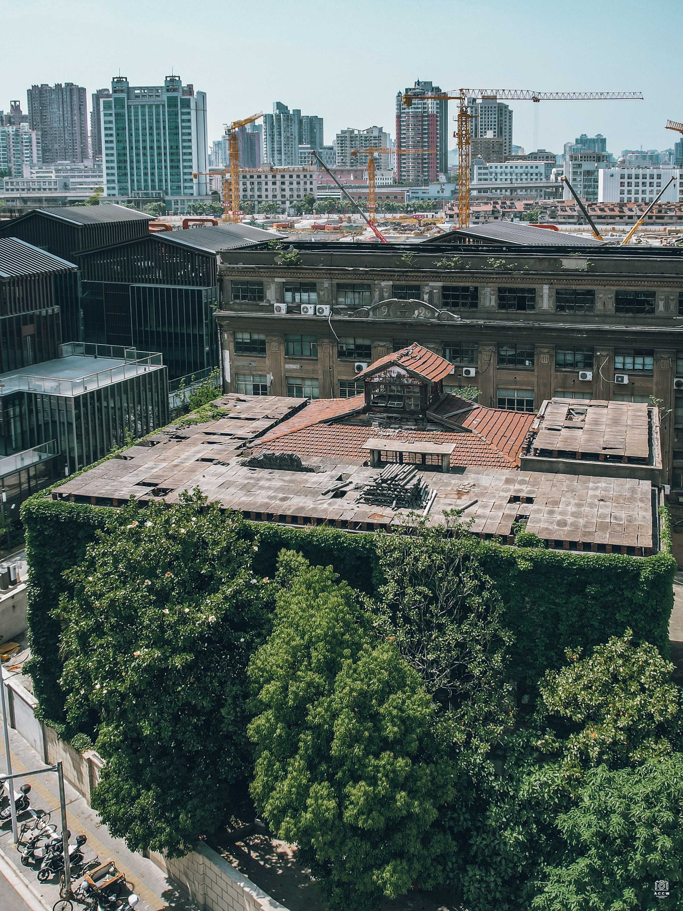 公共租界会审公廨 - 历史老房子封面图