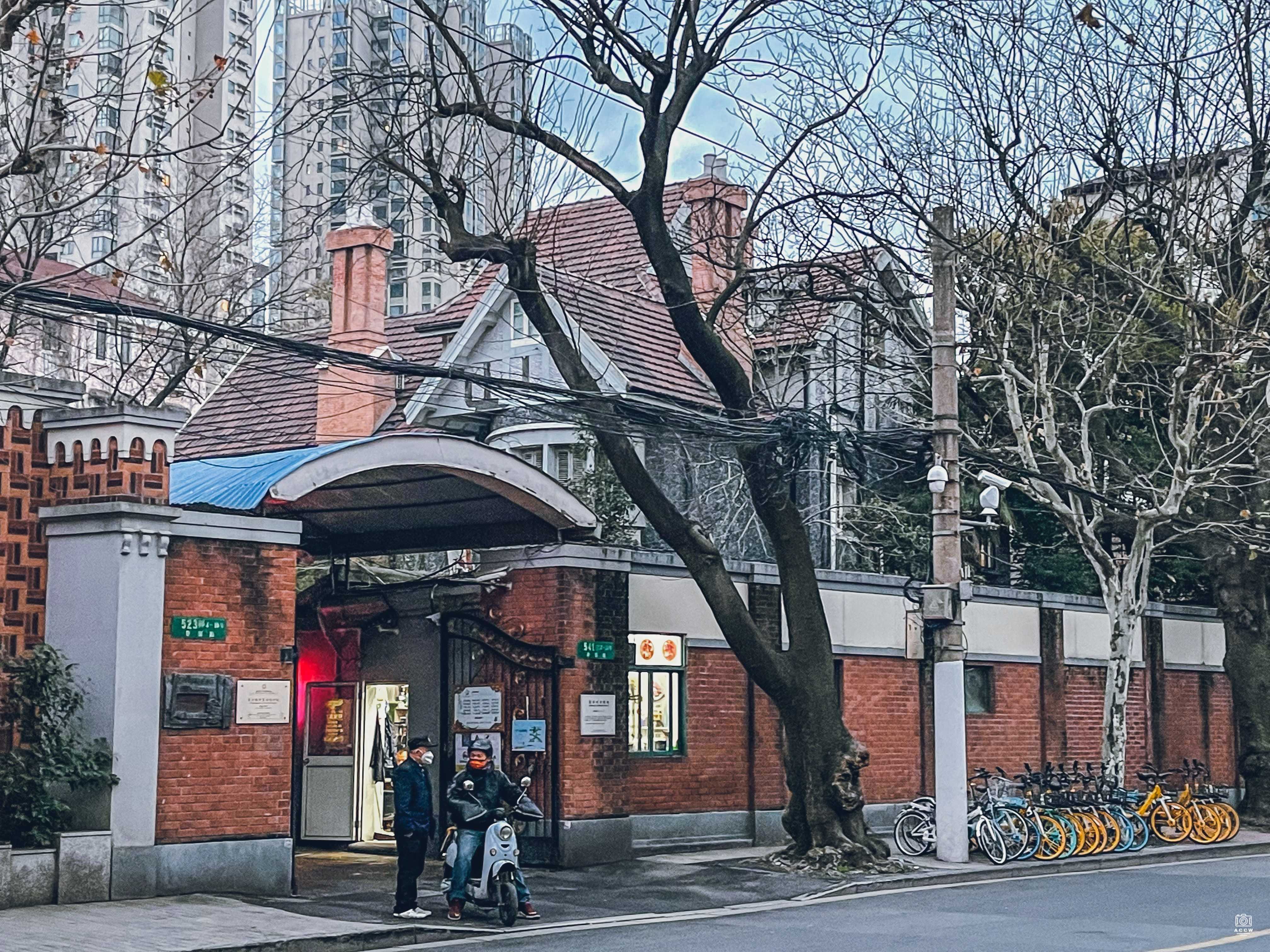 愚园路541弄2号洋房 图片2