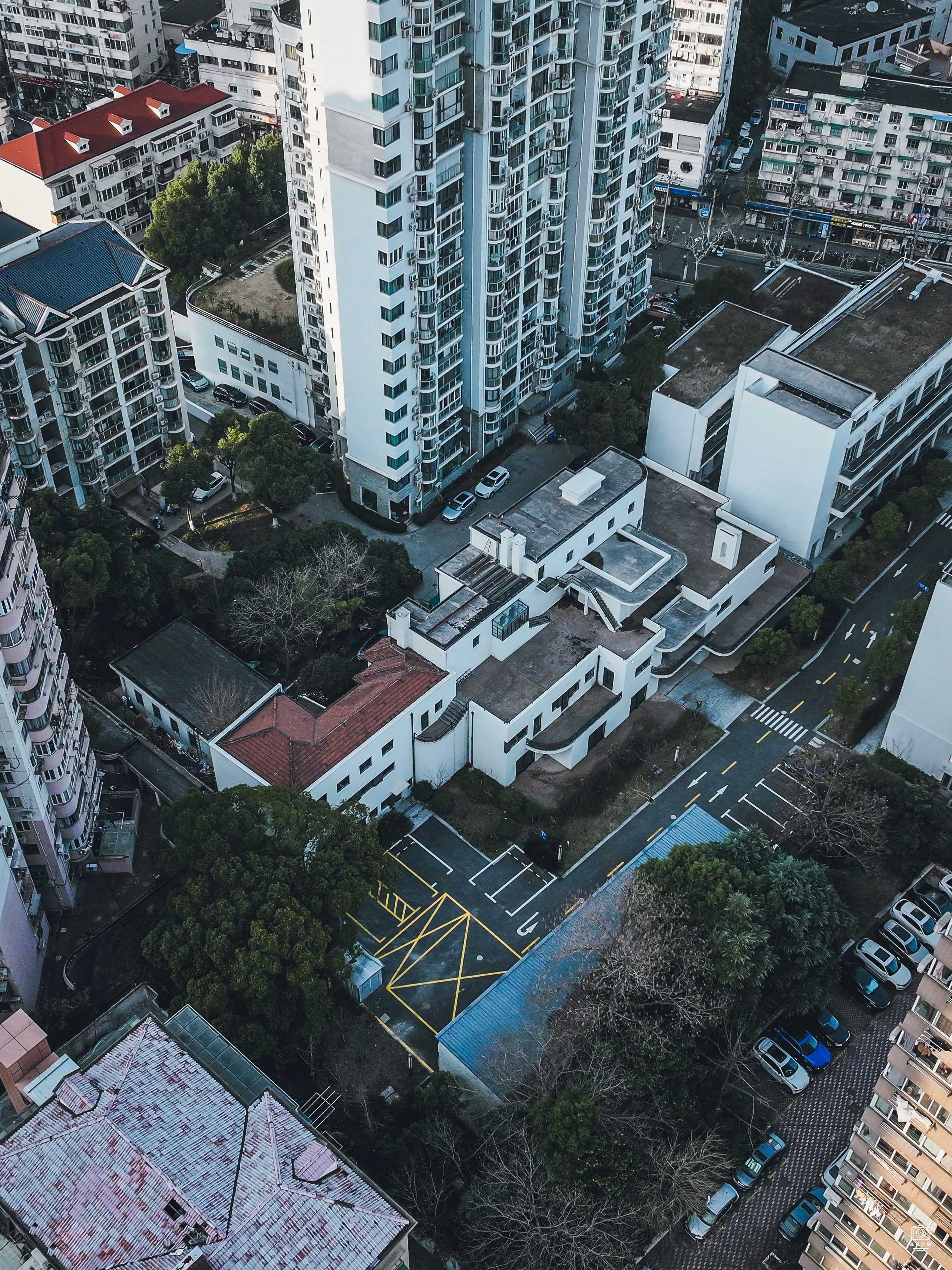 上海美影厂小白楼 - 历史老房子封面图
